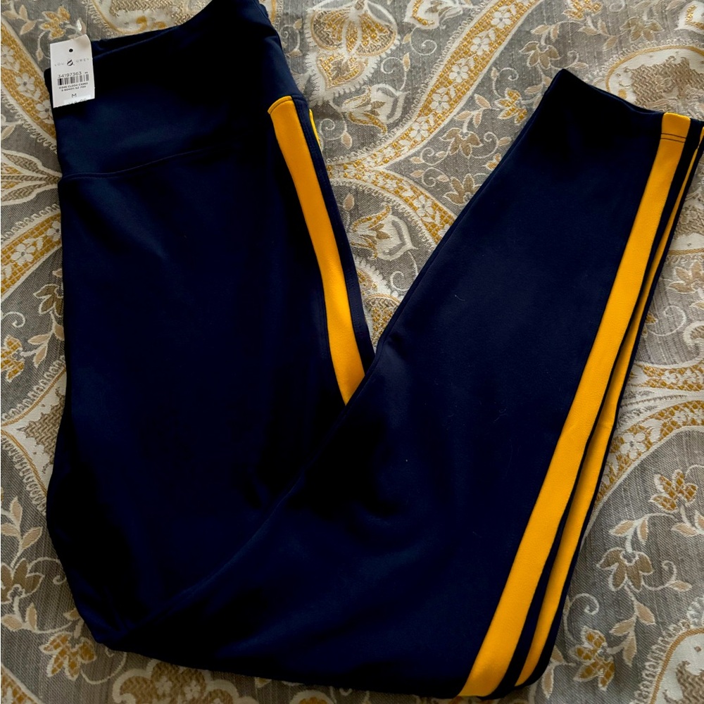 Loft women’s Lou & Grey Athletic. pants (Medium)